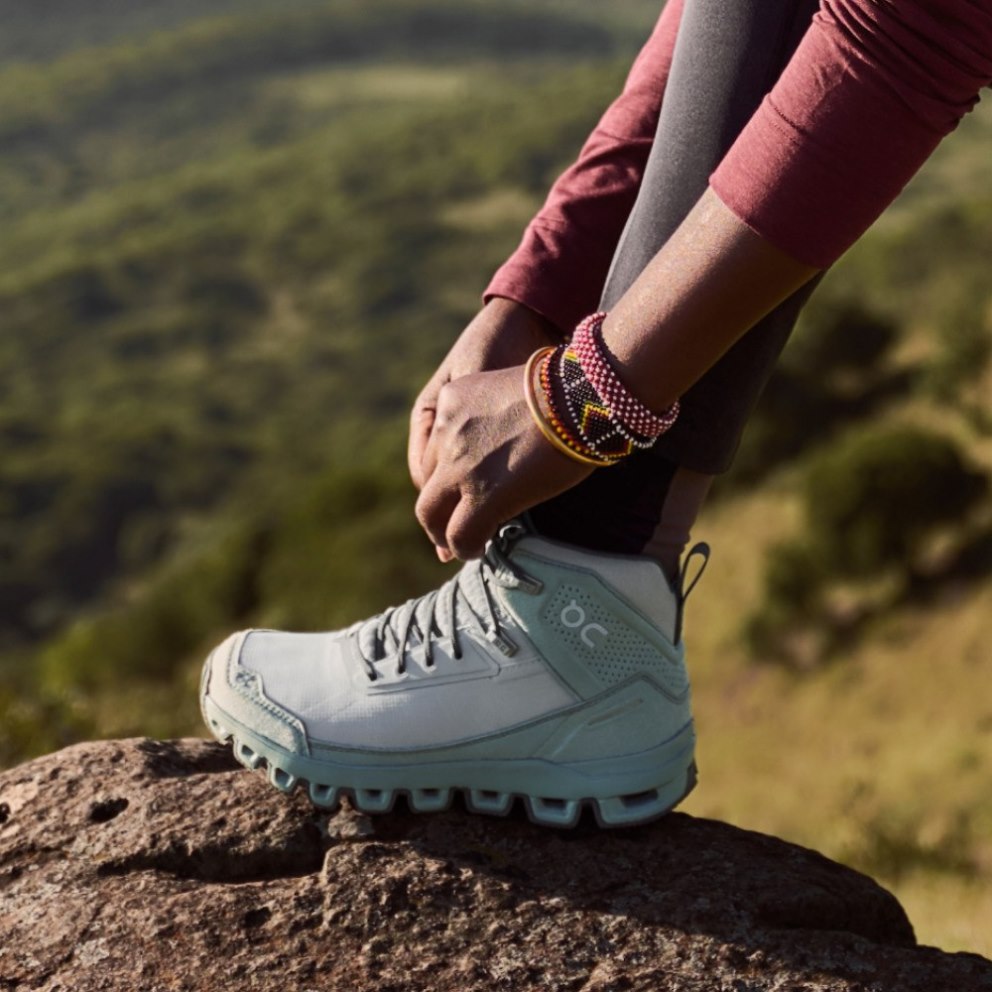 On Cloudridge Women's Hiking Boots White / Mint | BAY832-CA